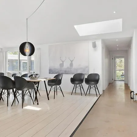 Awesome In With Sauna 펜션 에벨토프트