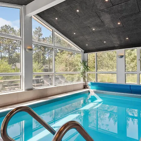 Awesome In With Sauna 펜션