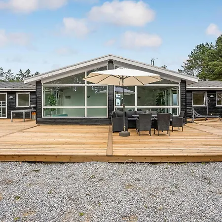 펜션 Awesome In With Sauna 에벨토프트